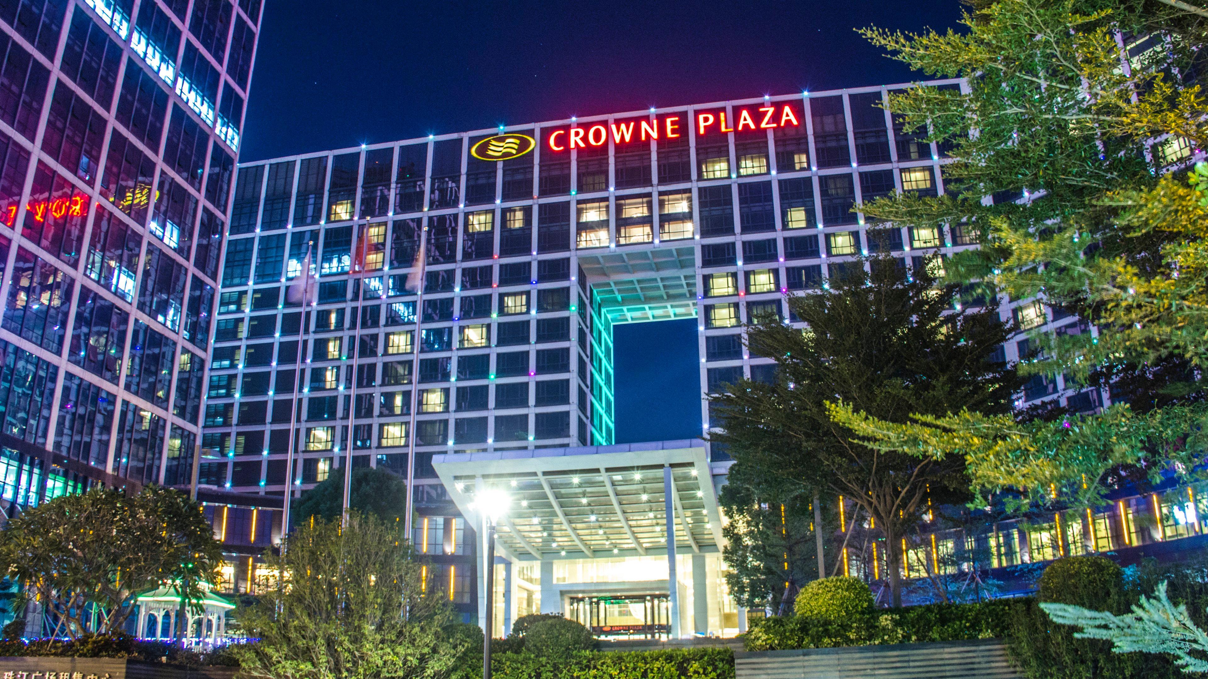 Crowne Plaza Shenzhen Longgang City Centre, An Ihg Hotel מראה חיצוני תמונה